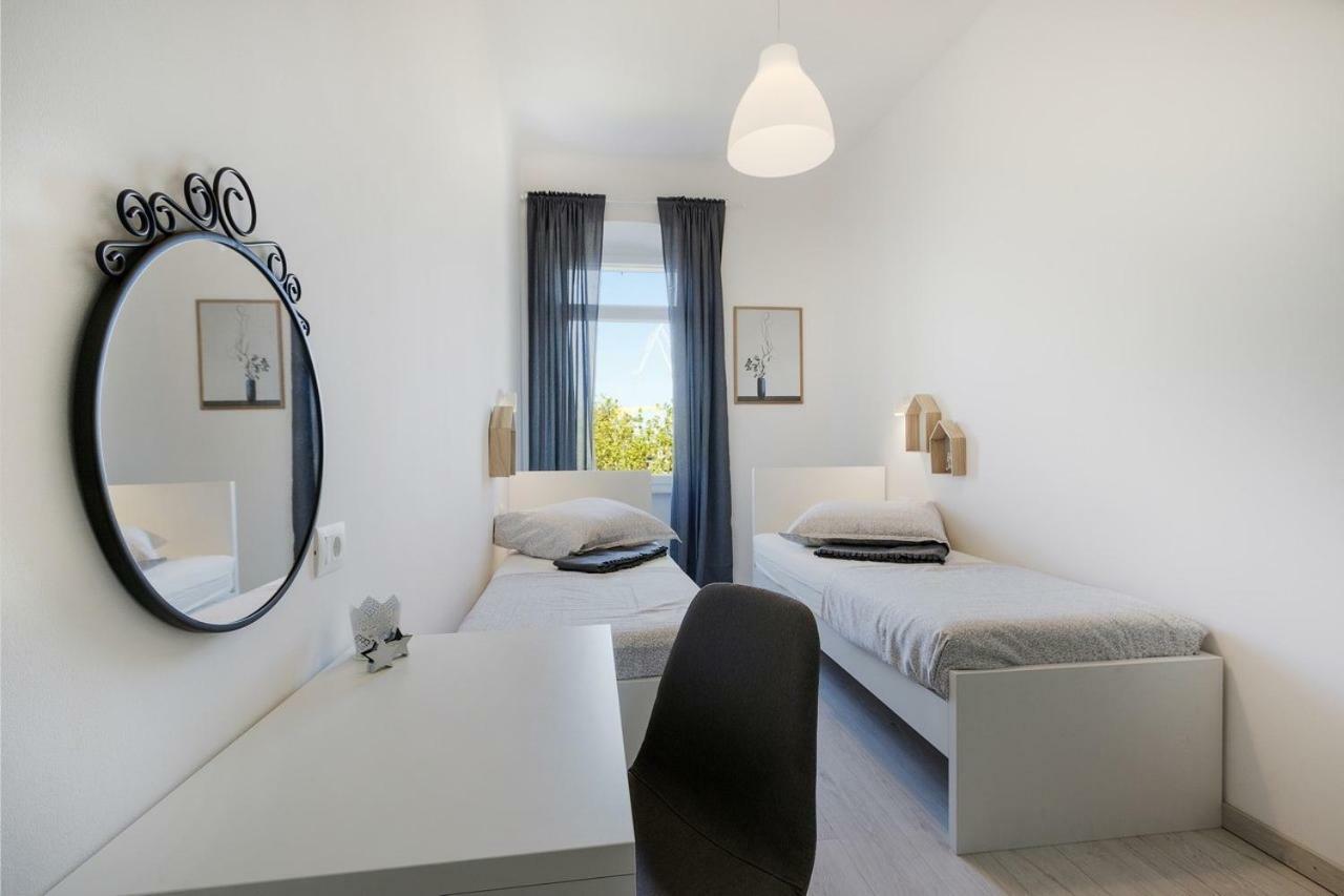 Apartment *** Lounge Terrace With The Harbour View / Centre *** Pula